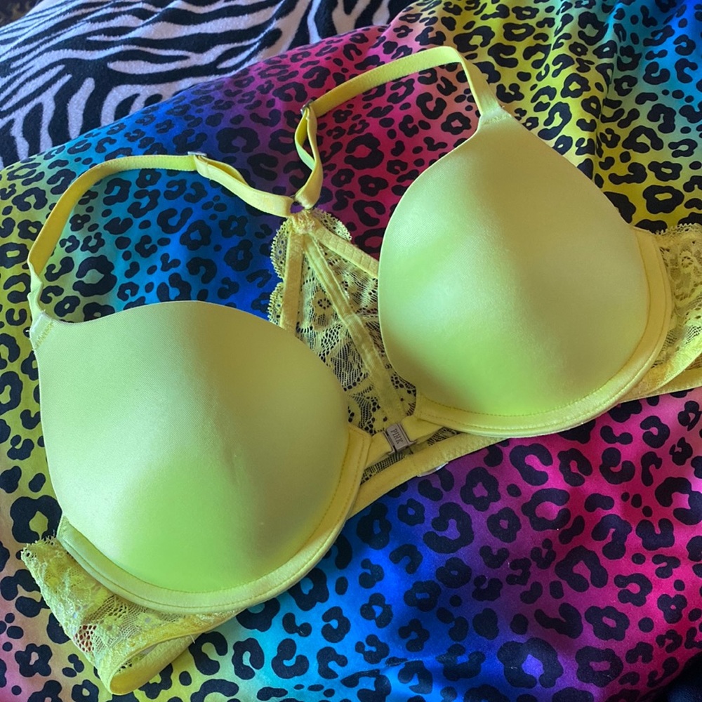 Bra.